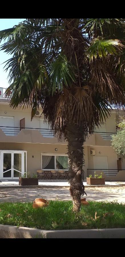Loutros Hotel Isidora מראה חיצוני תמונה