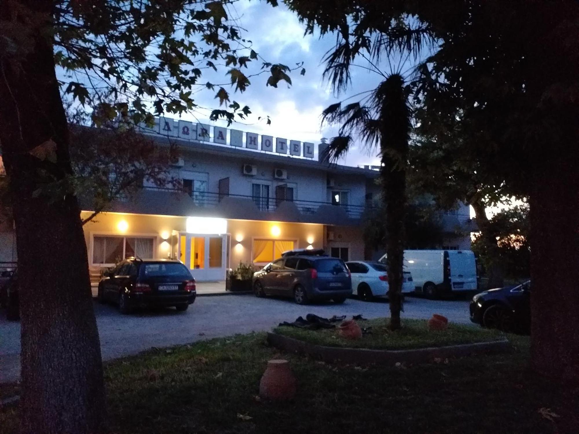 Loutros Hotel Isidora מראה חיצוני תמונה