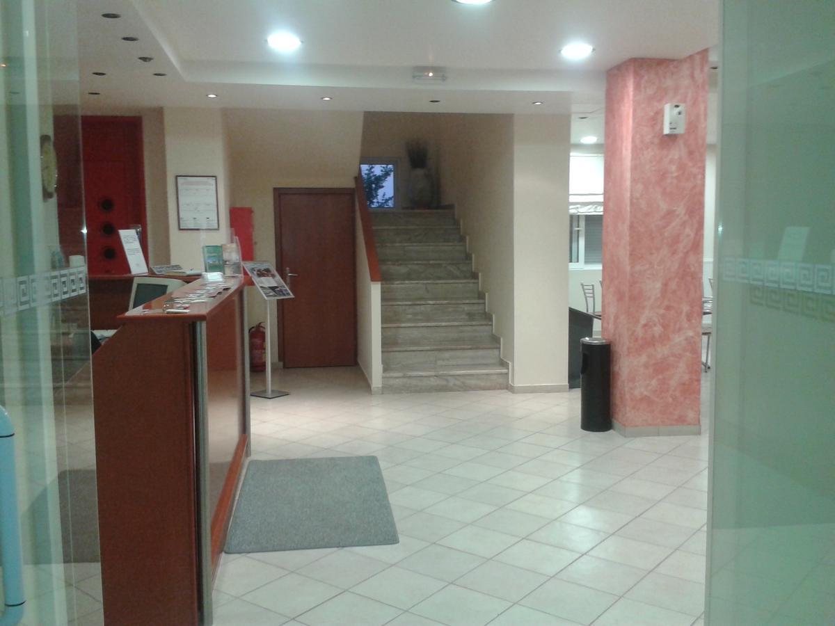 Loutros Hotel Isidora מראה חיצוני תמונה